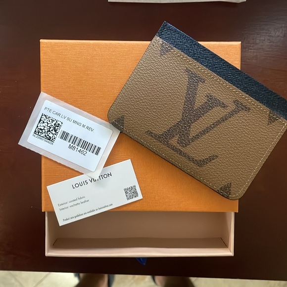 LV SIDE-UP Card Holder - Picture 4 of 7